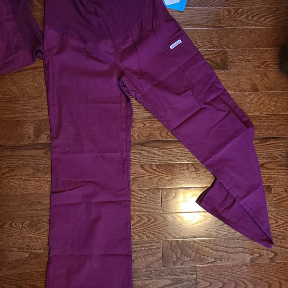 Scrubs! Xs-L. Various colors. - Picture 3 of 6